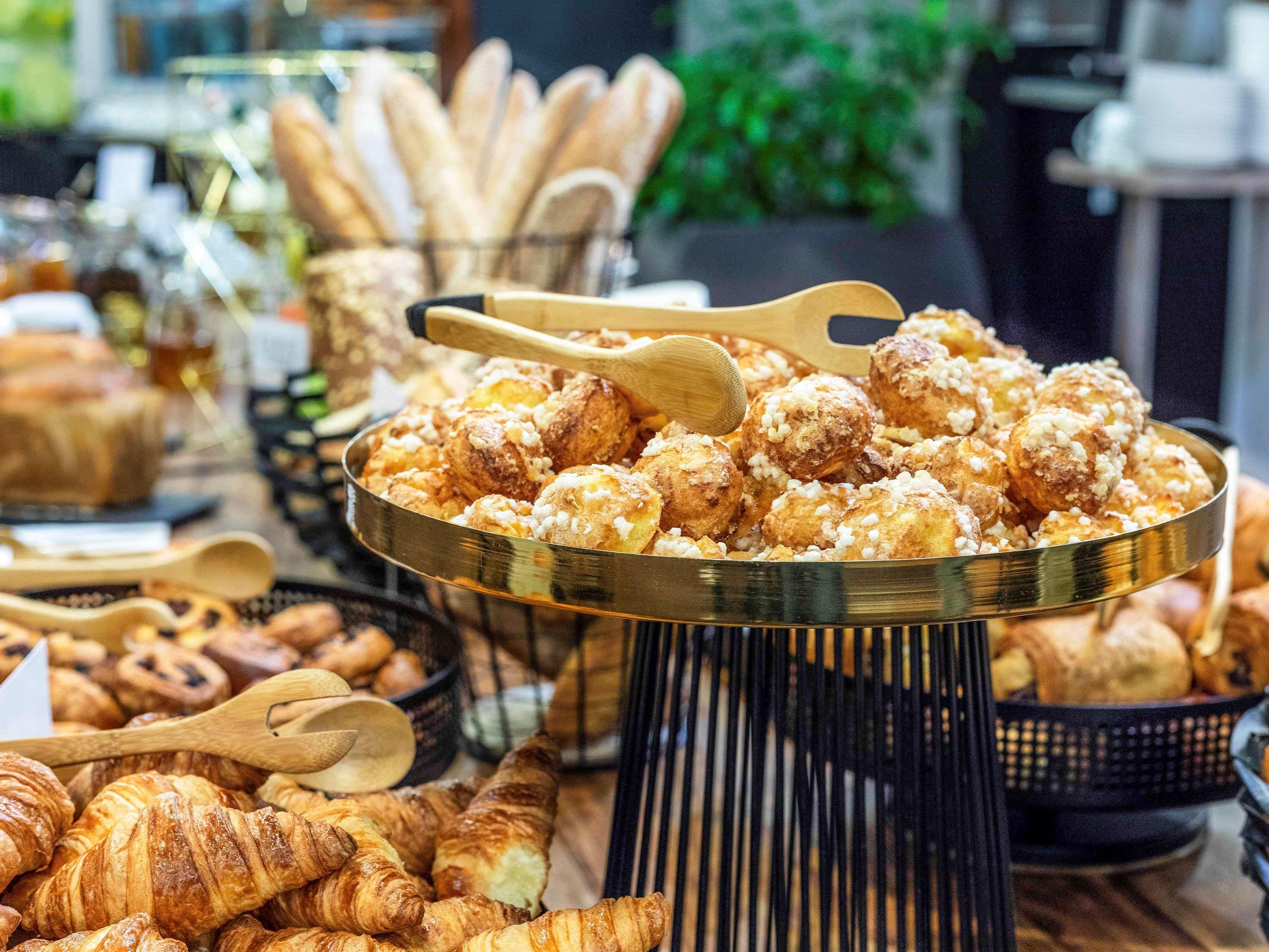 Mercure Singapore On Stevens Εξωτερικό φωτογραφία