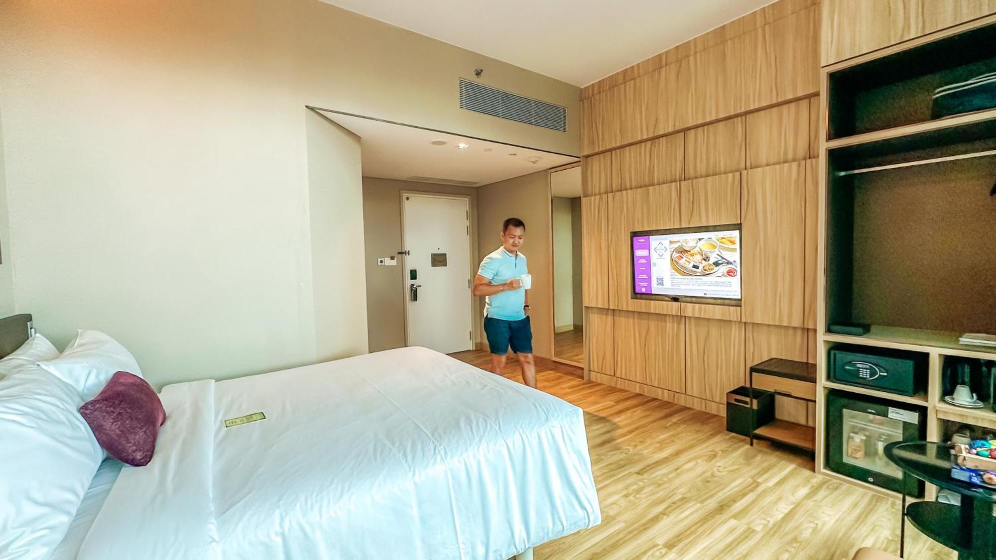 Mercure Singapore On Stevens Εξωτερικό φωτογραφία